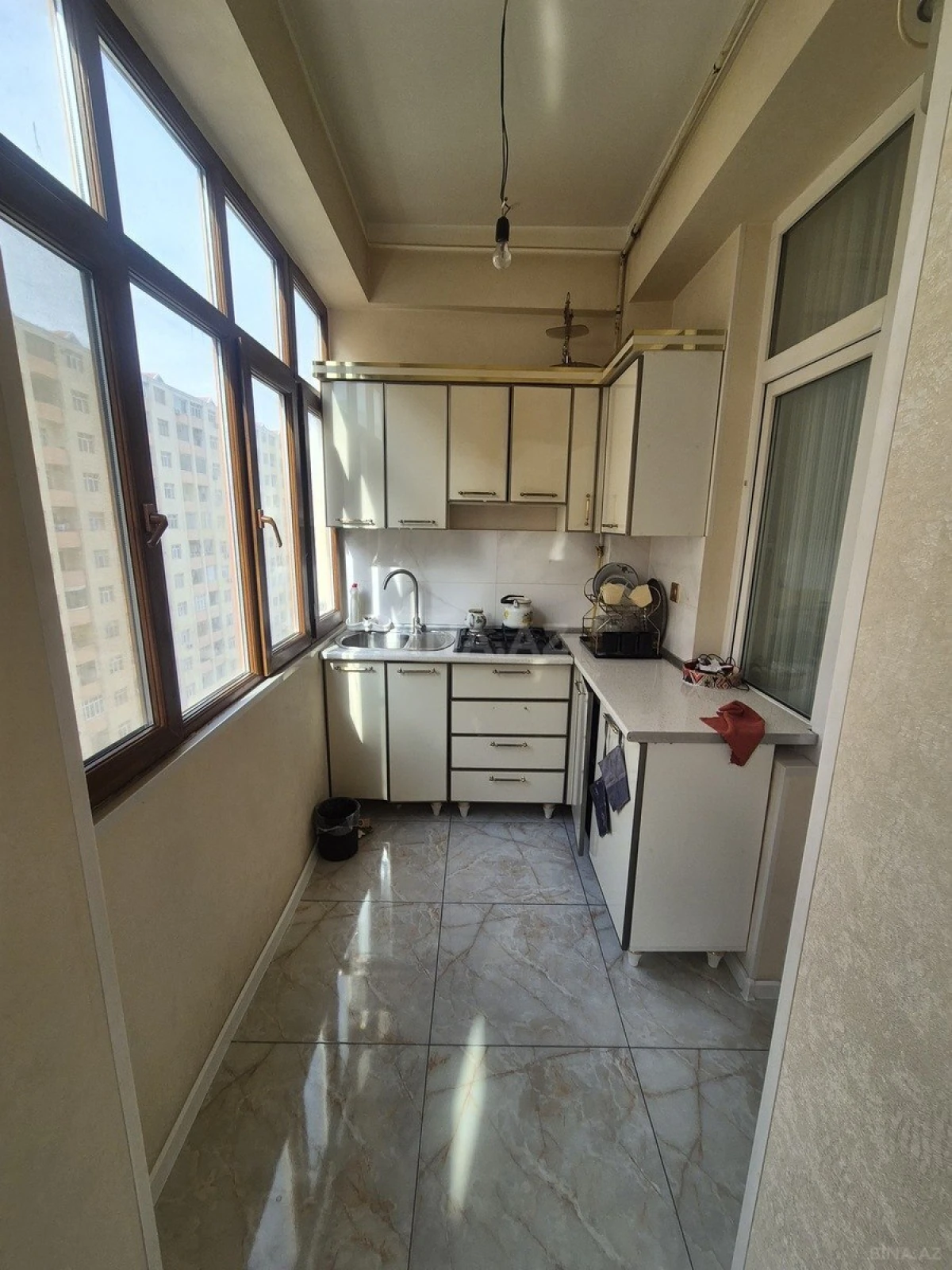 Kirayə verilir 3 otaqlı mənzil 125 m²