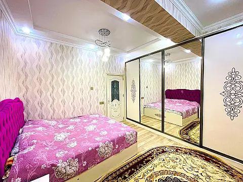 Satılır 3 otaqlı mənzil 118 m²