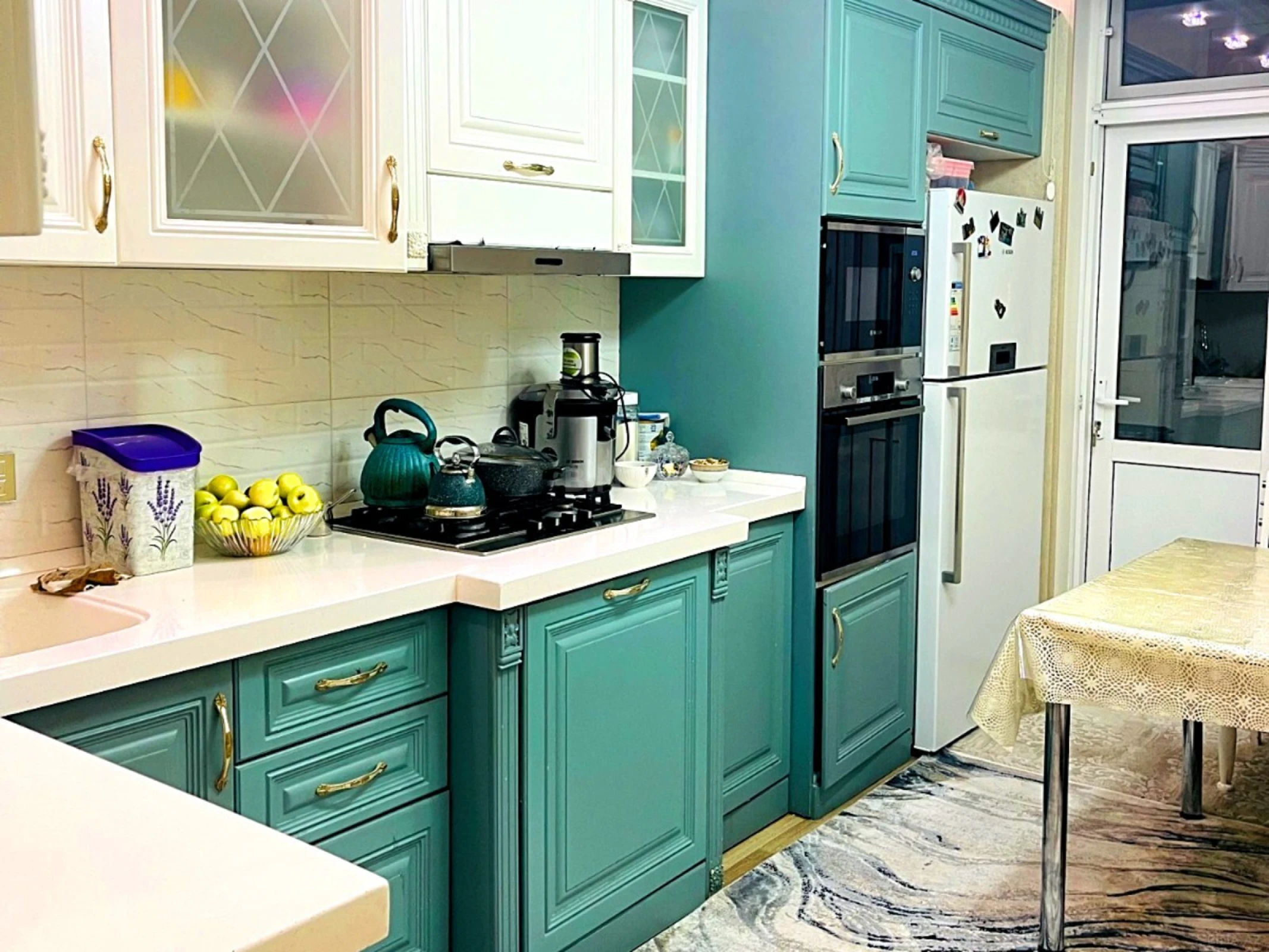 Satılır 3 otaqlı mənzil 118 m²