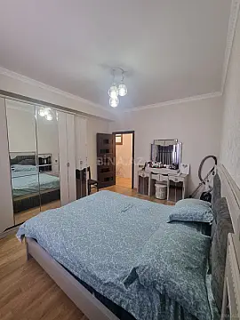 Satılır 3 otaqlı mənzil 83 m²