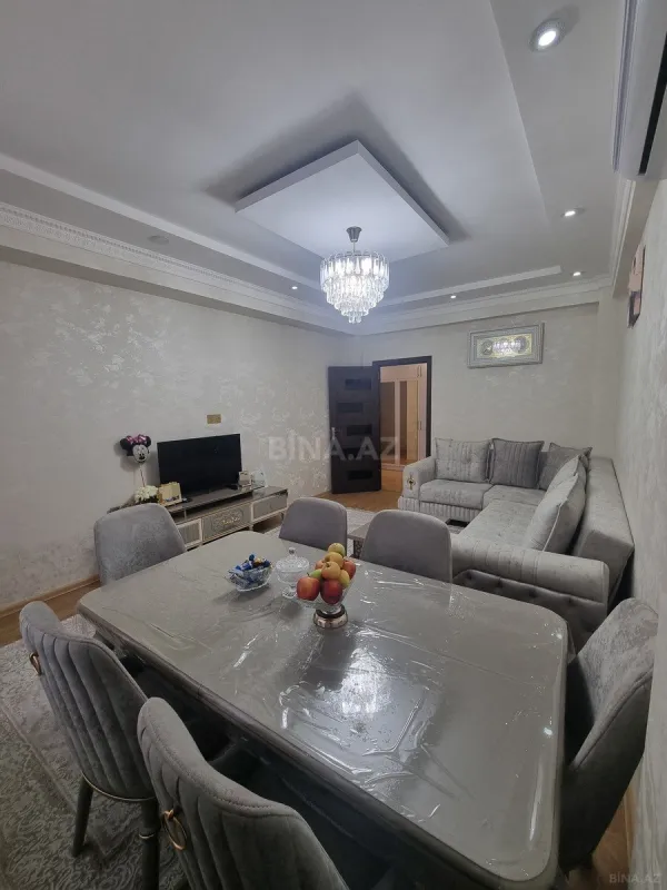 Satılır 3 otaqlı mənzil 83 m²