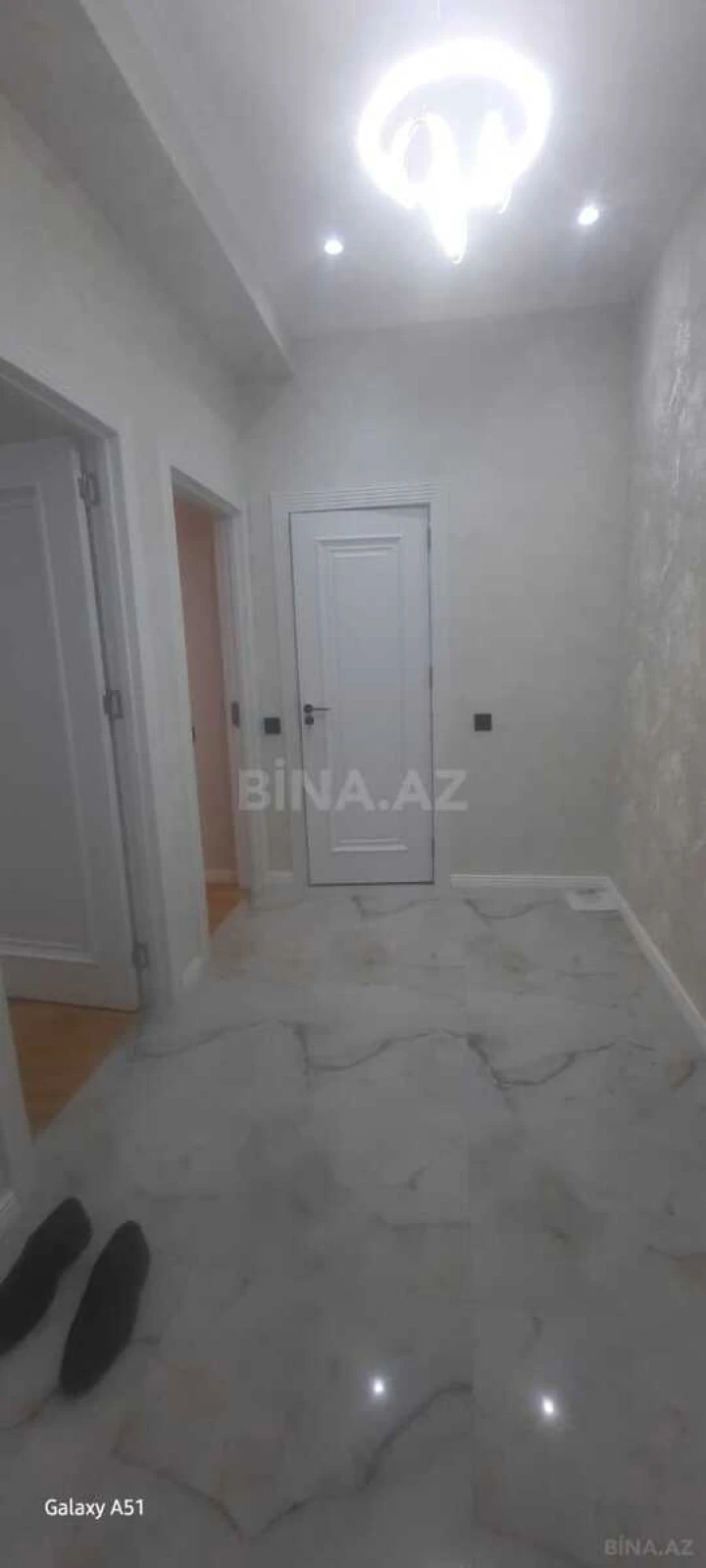 Satılır 1 otaqlı mənzil 50 m²