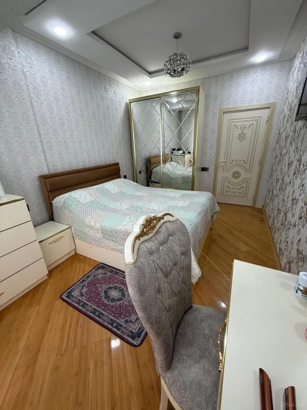 Satılır 2 otaqlı mənzil 55 m²