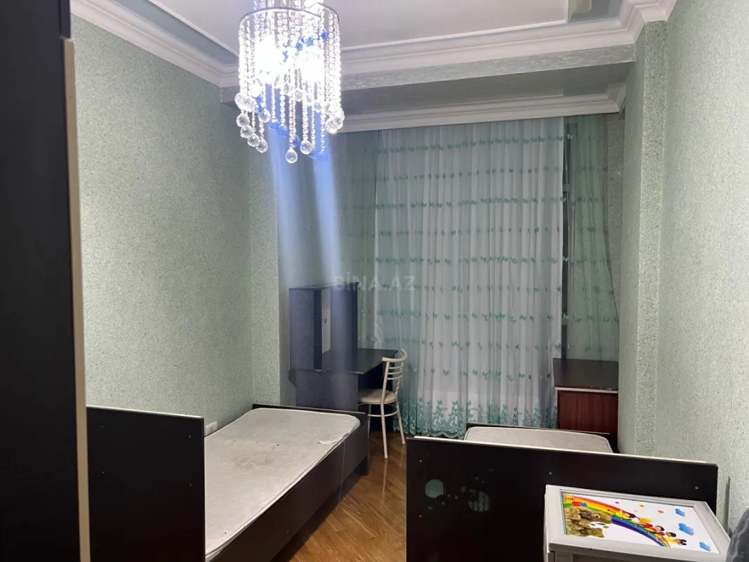 Kirayə verilir 3 otaqlı mənzil 110 m²