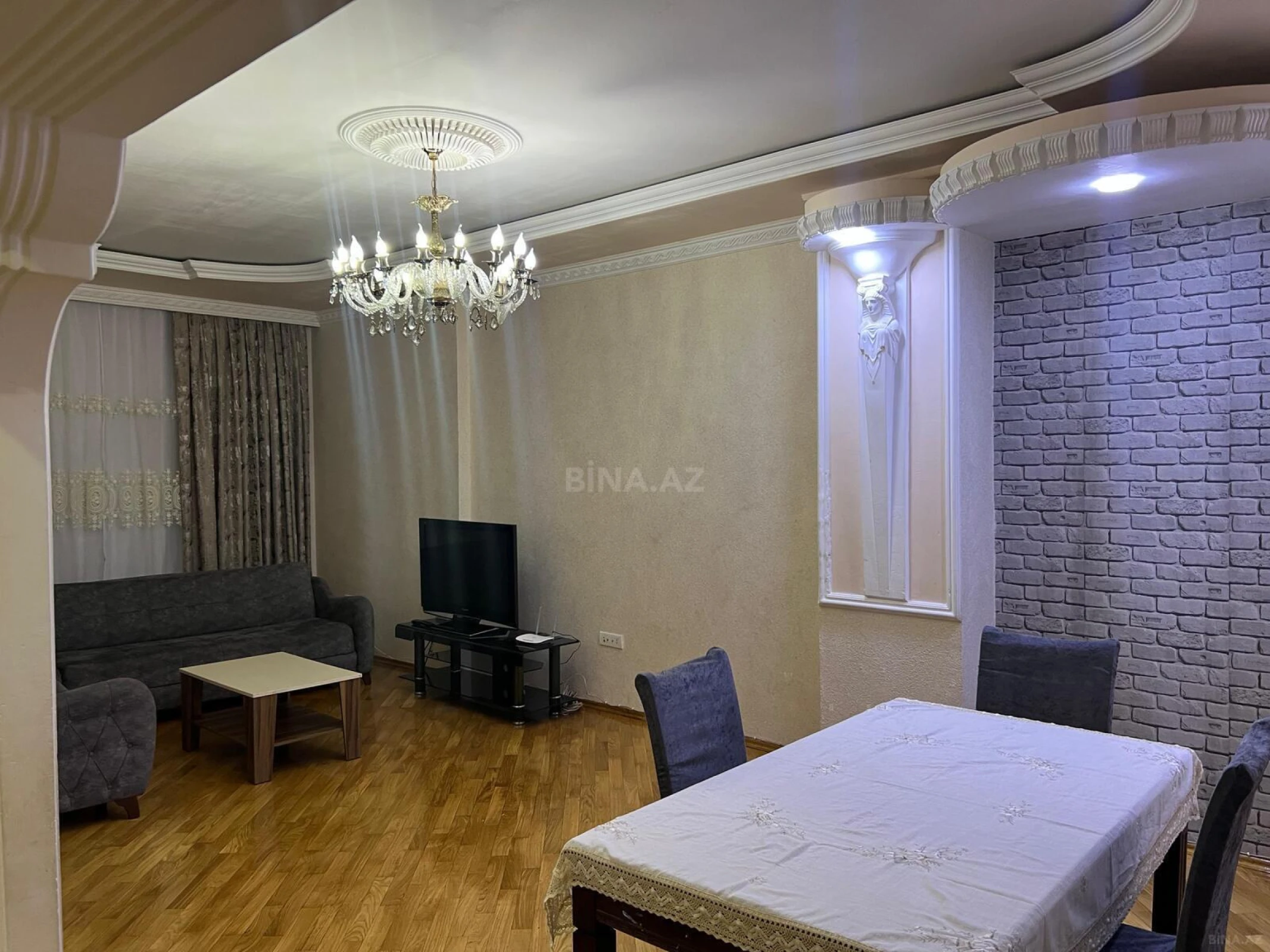 Kirayə verilir 3 otaqlı mənzil 110 m²