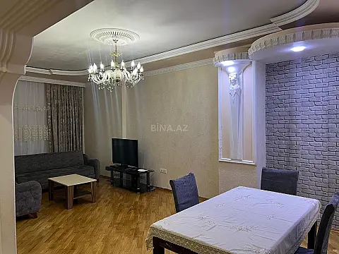 Kirayə verilir 3 otaqlı mənzil 110 m²