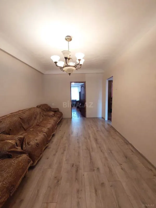 Satılır 3 otaqlı mənzil 70 m²