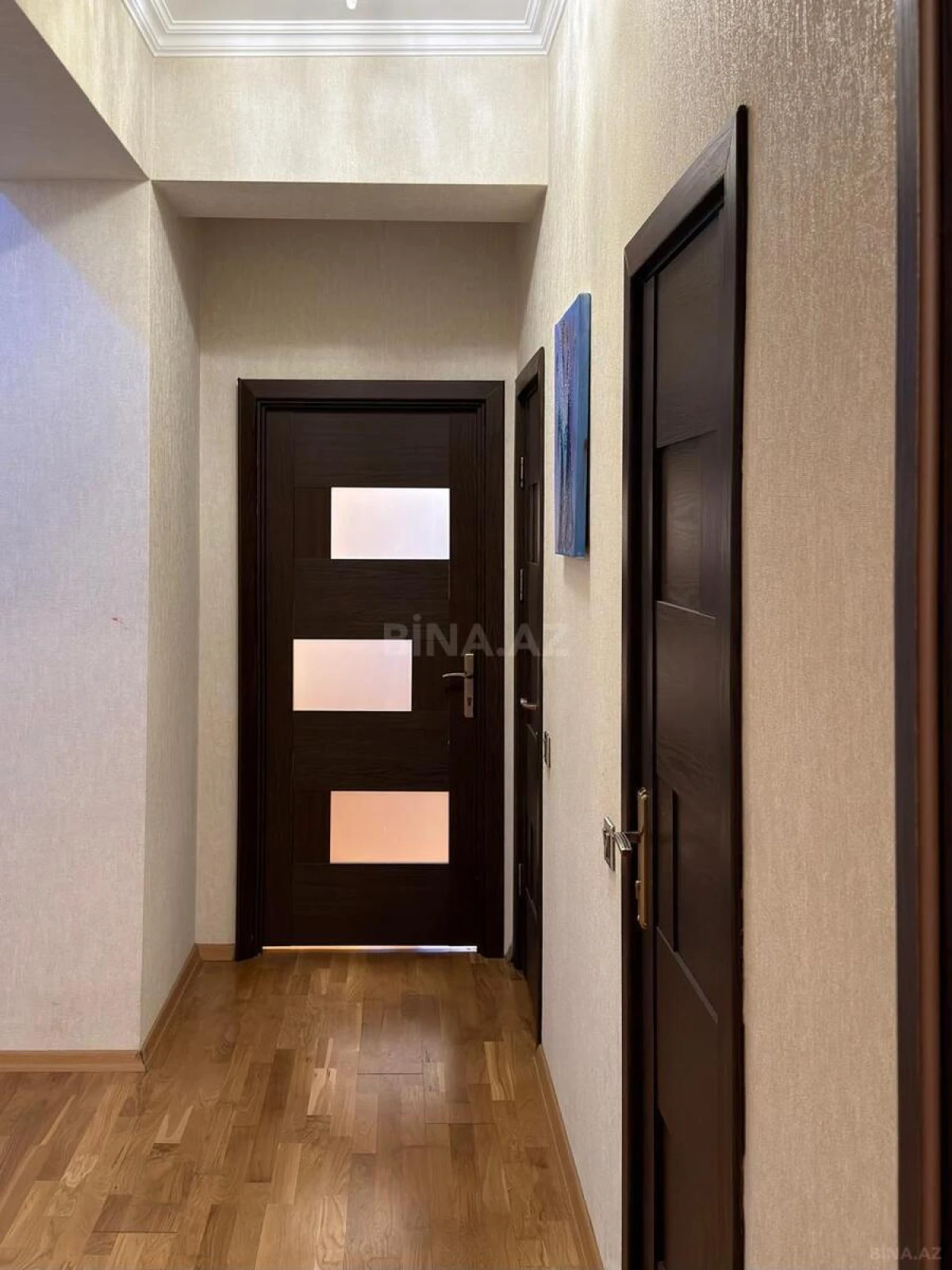 Kirayə verilir 3 otaqlı mənzil 130 m²