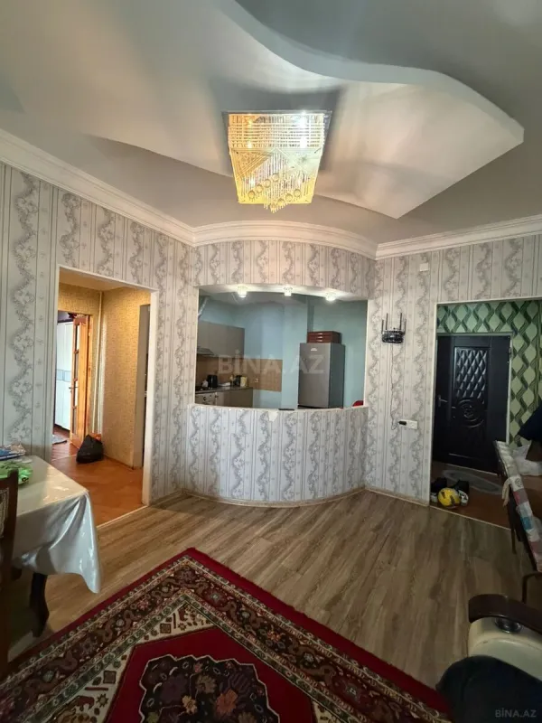 Satılır 2 otaqlı mənzil 70 m²