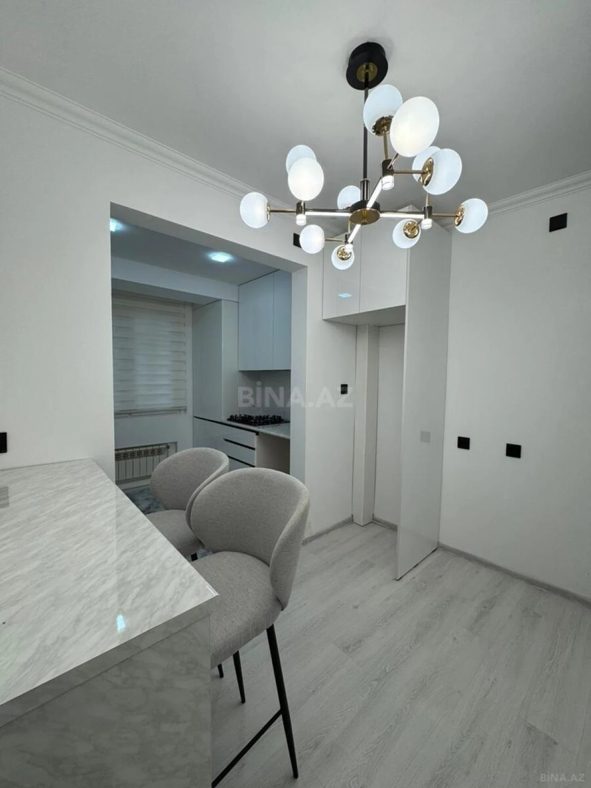 Satılır 2 otaqlı mənzil 55 m²