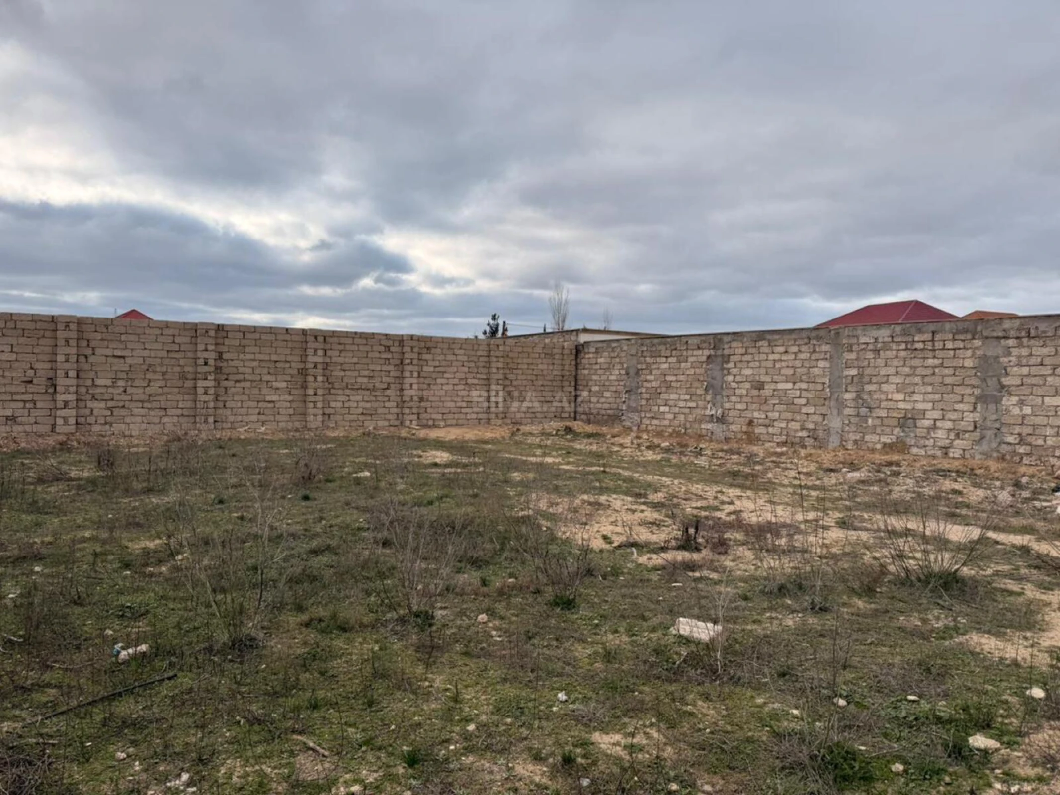 Satılır torpaq sahəsi 4 m²