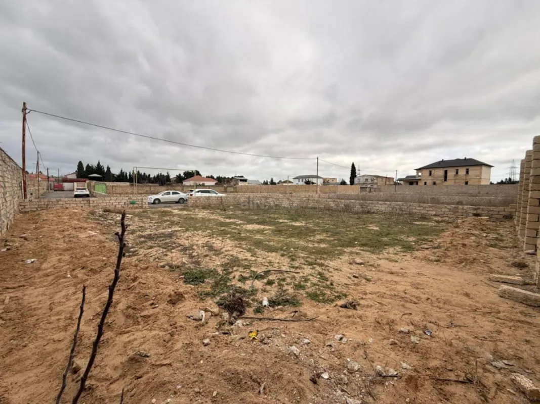 Satılır torpaq sahəsi 4 m²
