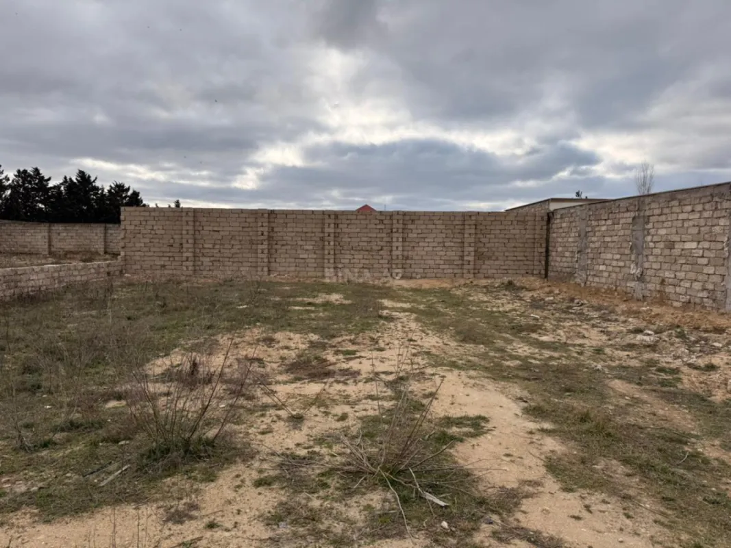 Satılır torpaq sahəsi 4 m²