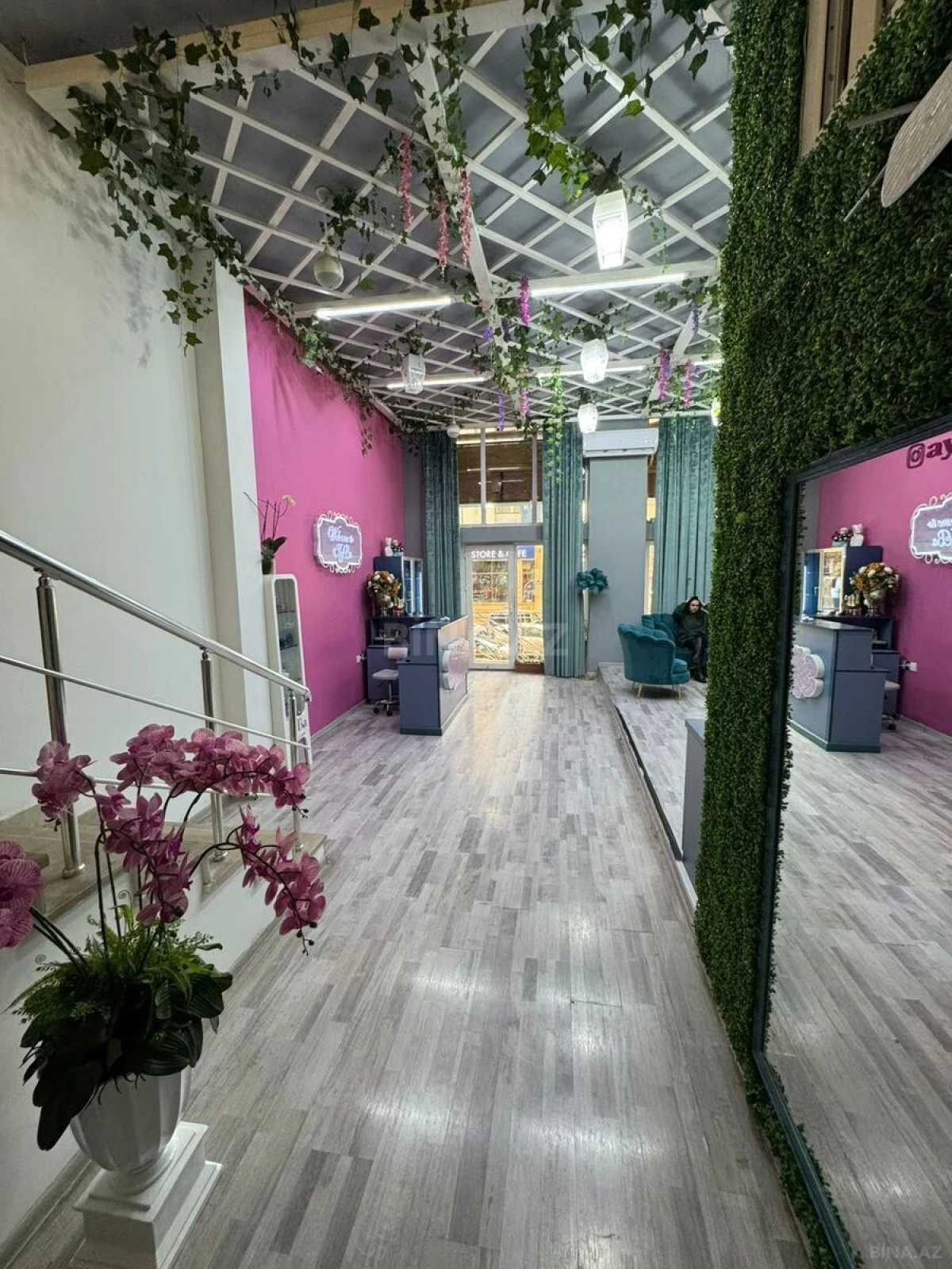 Kirayə verilir obyekt 180 m²