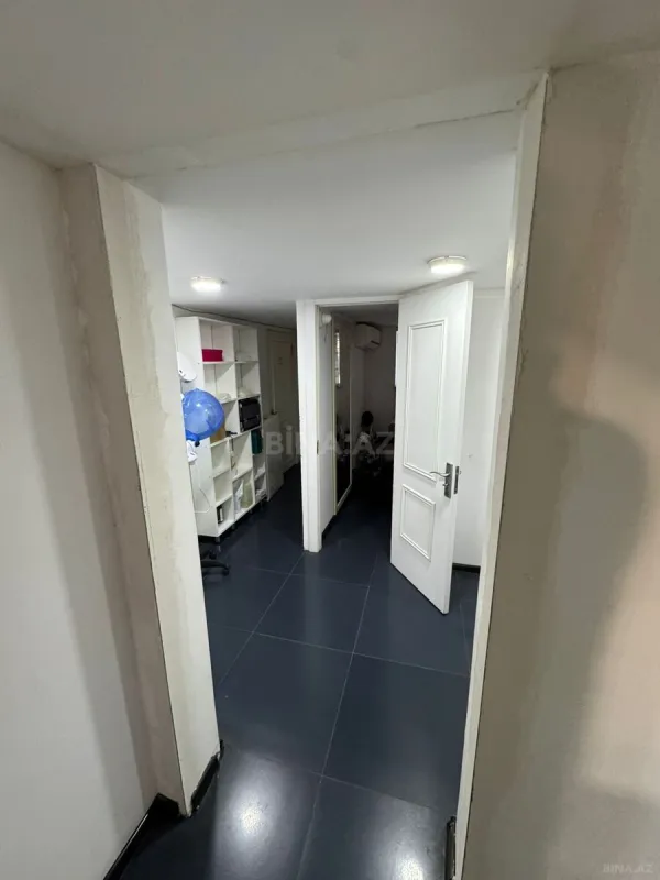 Kirayə verilir obyekt 180 m²