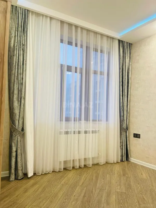Kirayə verilir 3 otaqlı mənzil 110 m²