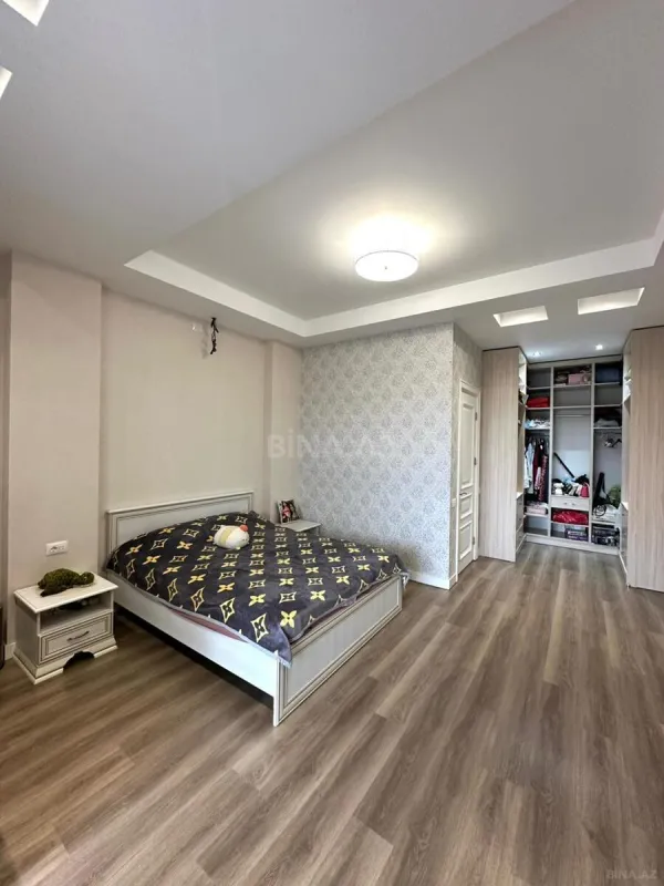Satılır 6 otaqlı həyət evi 310 m²