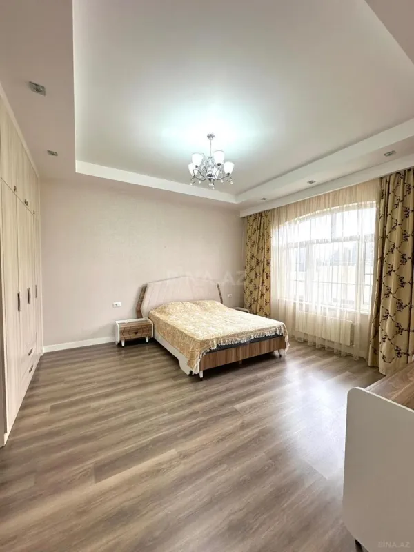 Satılır 6 otaqlı həyət evi 310 m²