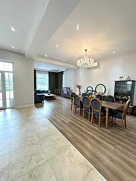 Satılır 6 otaqlı həyət evi 310 m²