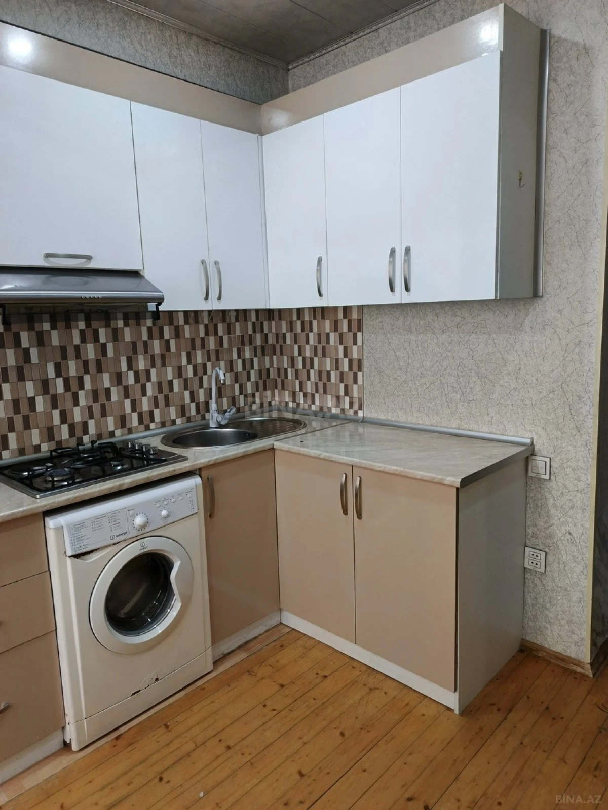 Kirayə verilir 2 otaqlı mənzil 36 m²