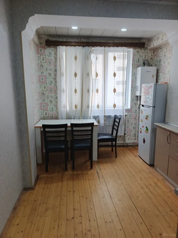 Kirayə verilir 2 otaqlı mənzil 36 m²