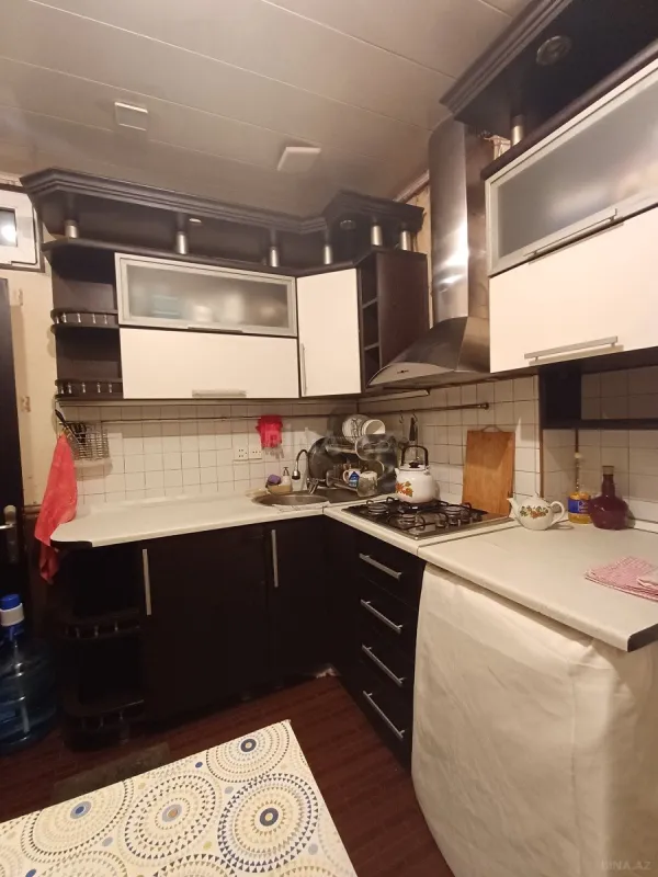 Satılır 3 otaqlı mənzil 63 m²