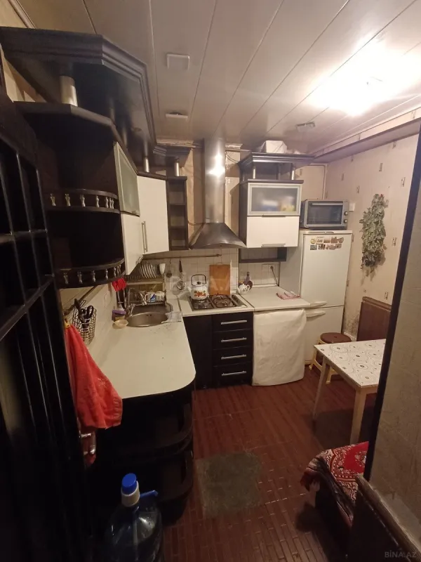 Satılır 3 otaqlı mənzil 63 m²