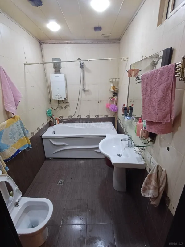 Satılır 3 otaqlı mənzil 63 m²