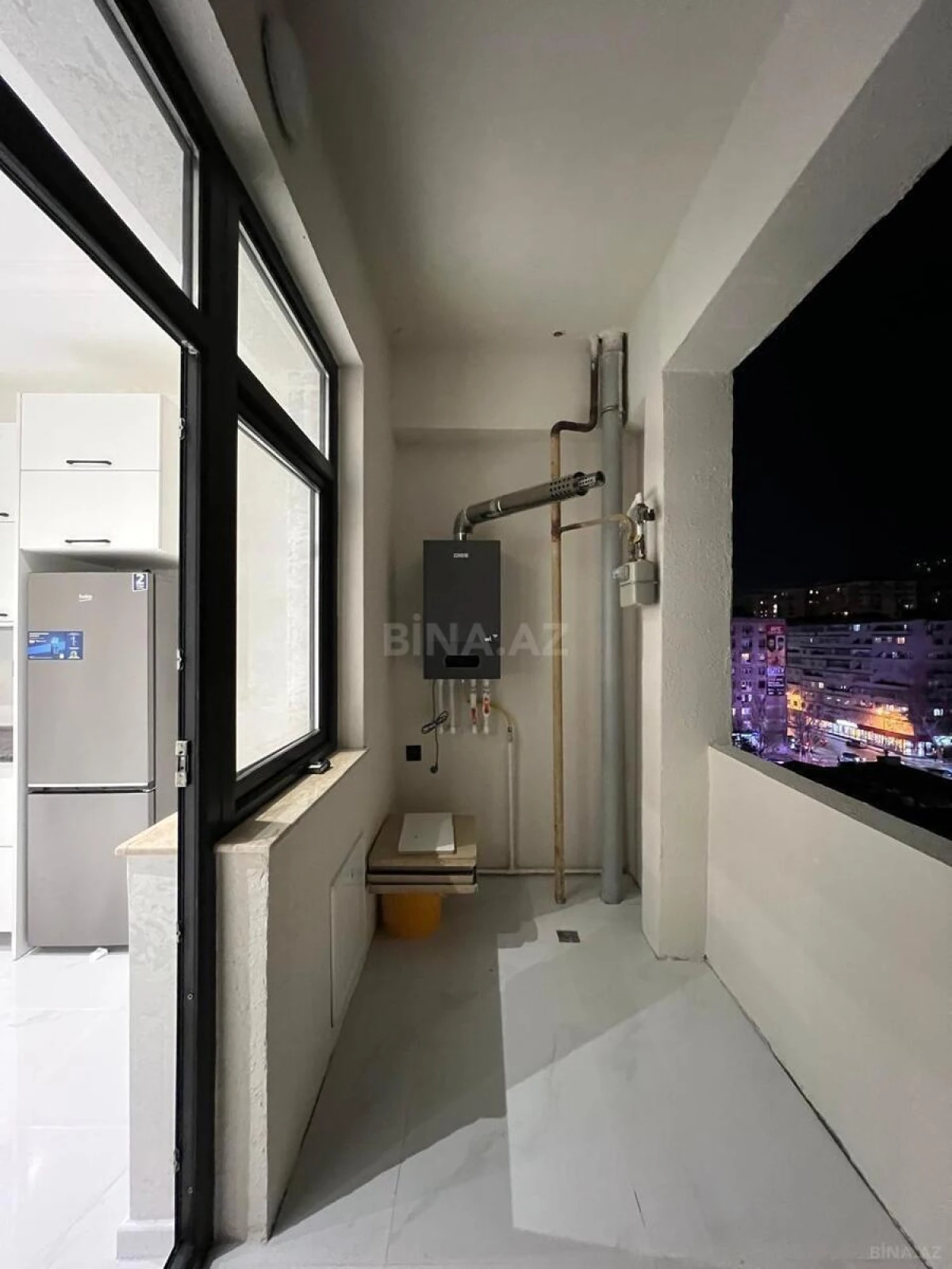 Kirayə verilir 3 otaqlı mənzil 112 m²