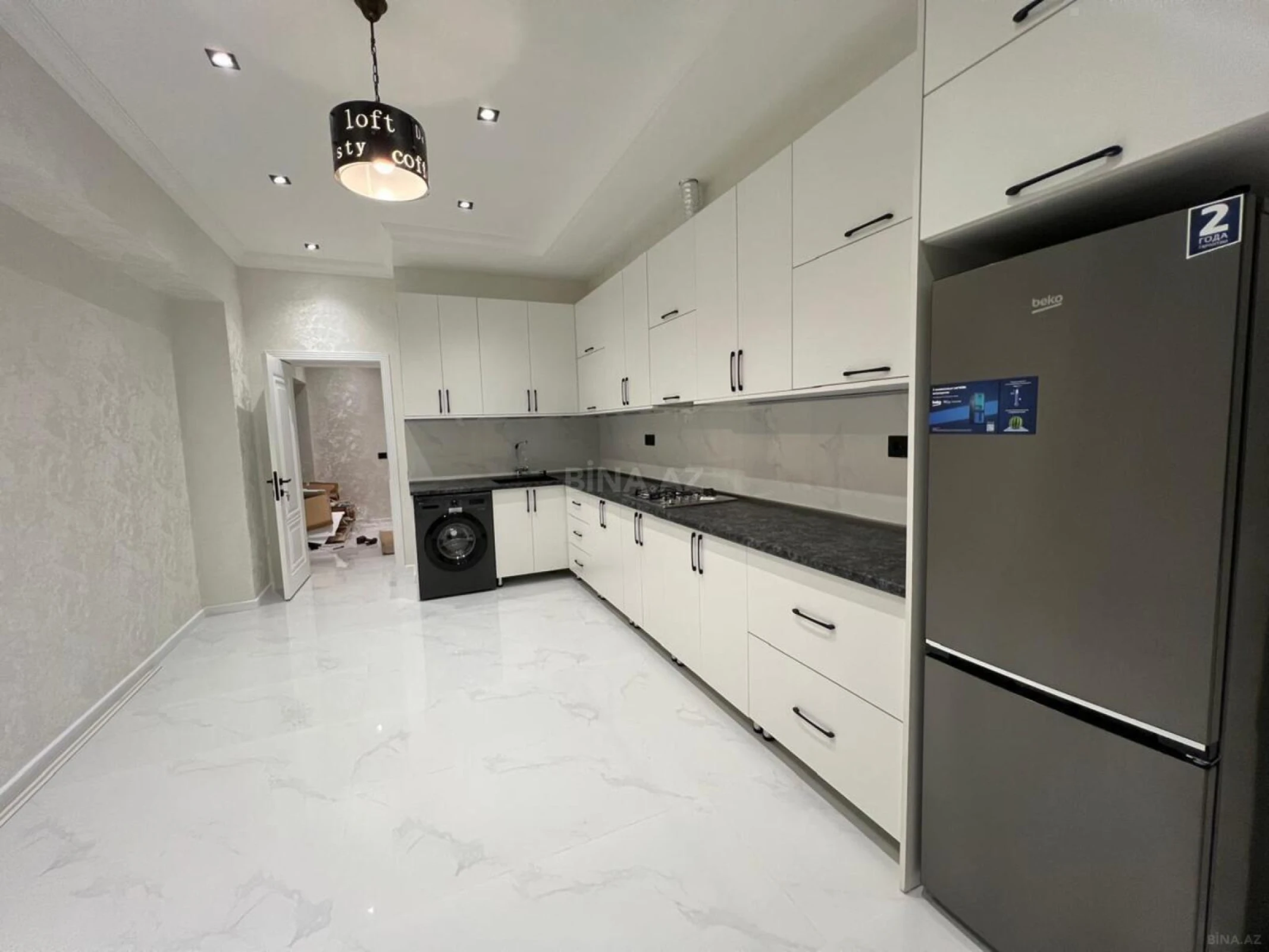 Kirayə verilir 3 otaqlı mənzil 112 m²