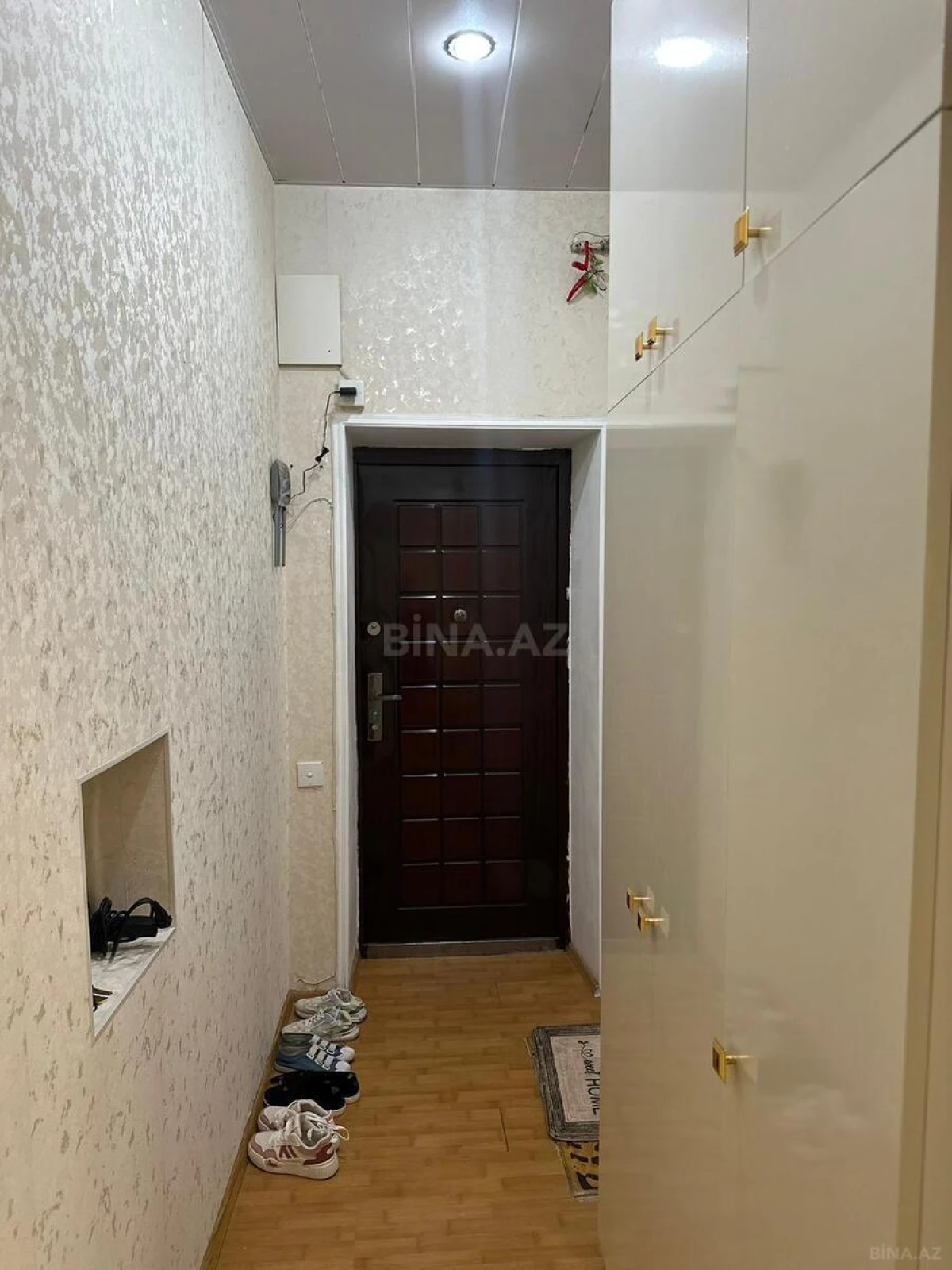 Satılır 2 otaqlı mənzil 52 m²