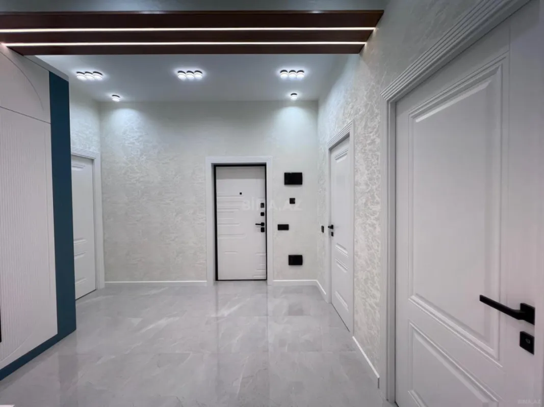 Satılır 3 otaqlı mənzil 96 m²