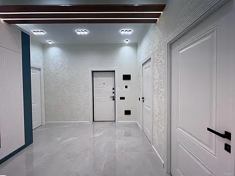 Satılır 3 otaqlı mənzil 96 m²