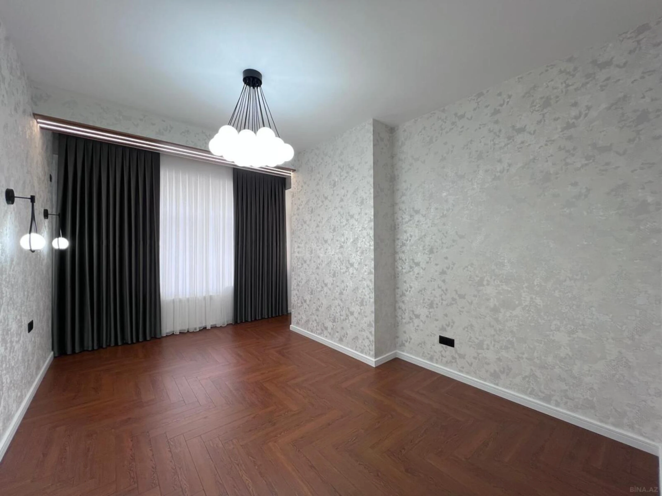 Satılır 3 otaqlı mənzil 96 m²