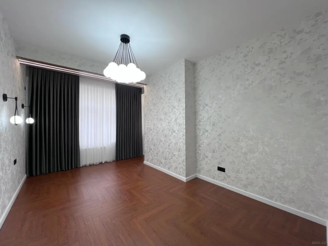 Satılır 3 otaqlı mənzil 96 m²