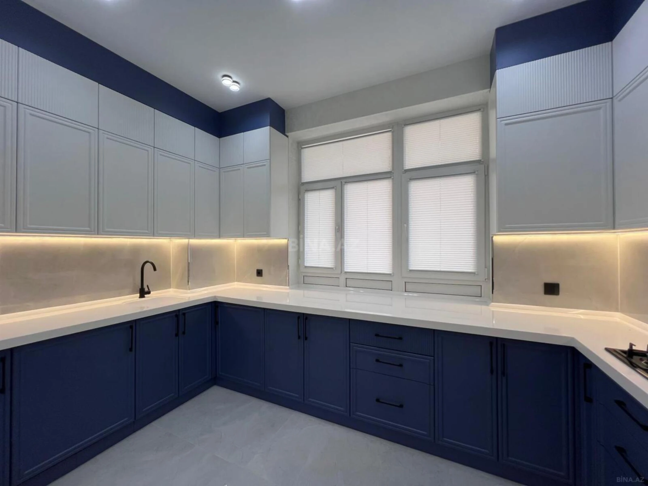 Satılır 3 otaqlı mənzil 96 m²