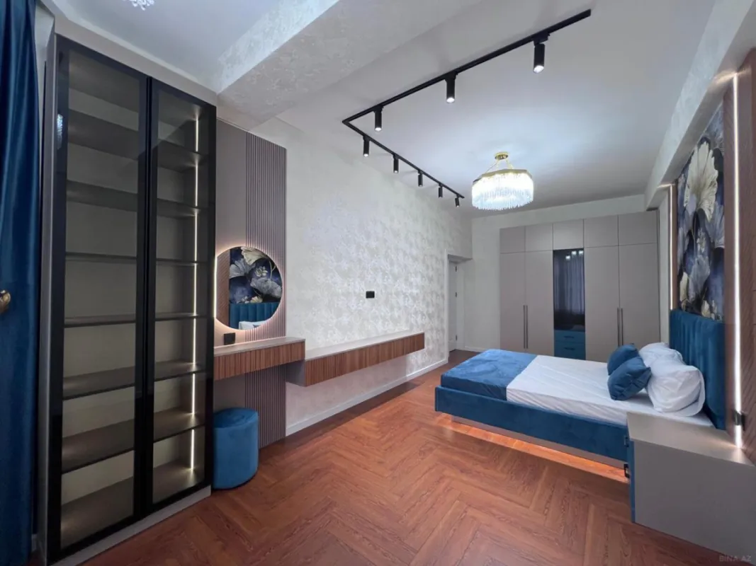 Satılır 3 otaqlı mənzil 96 m²