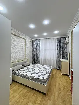 Satılır 2 otaqlı mənzil 60 m²