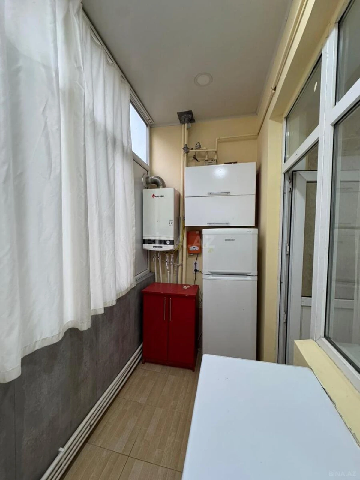 Satılır 2 otaqlı mənzil 60 m²