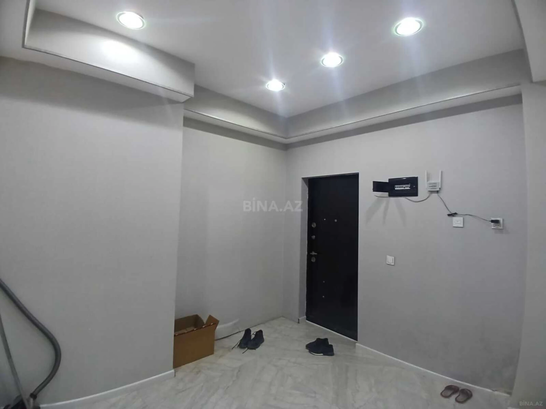 Kirayə verilir 3 otaqlı mənzil 150 m²