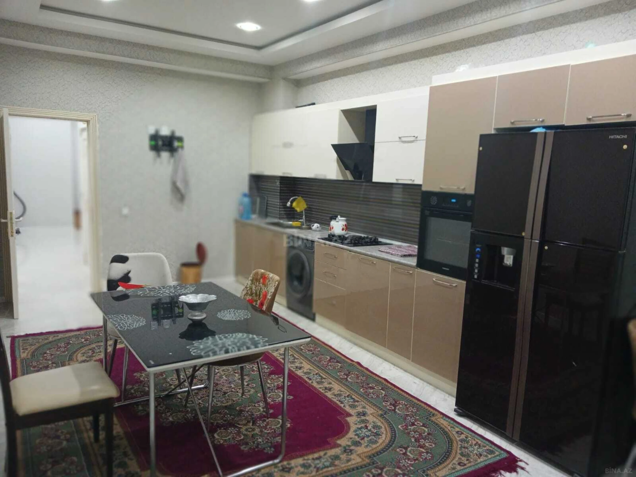 Kirayə verilir 3 otaqlı mənzil 150 m²