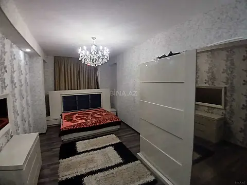 Kirayə verilir 3 otaqlı mənzil 150 m²