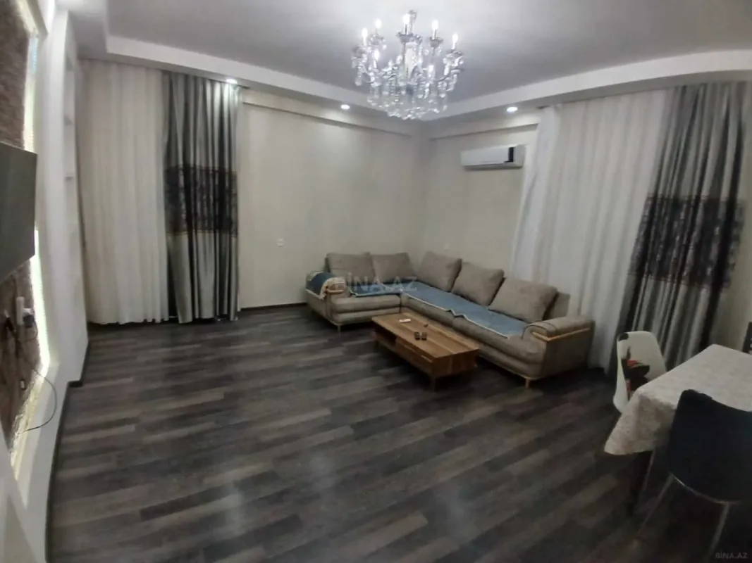 Kirayə verilir 3 otaqlı mənzil 150 m²