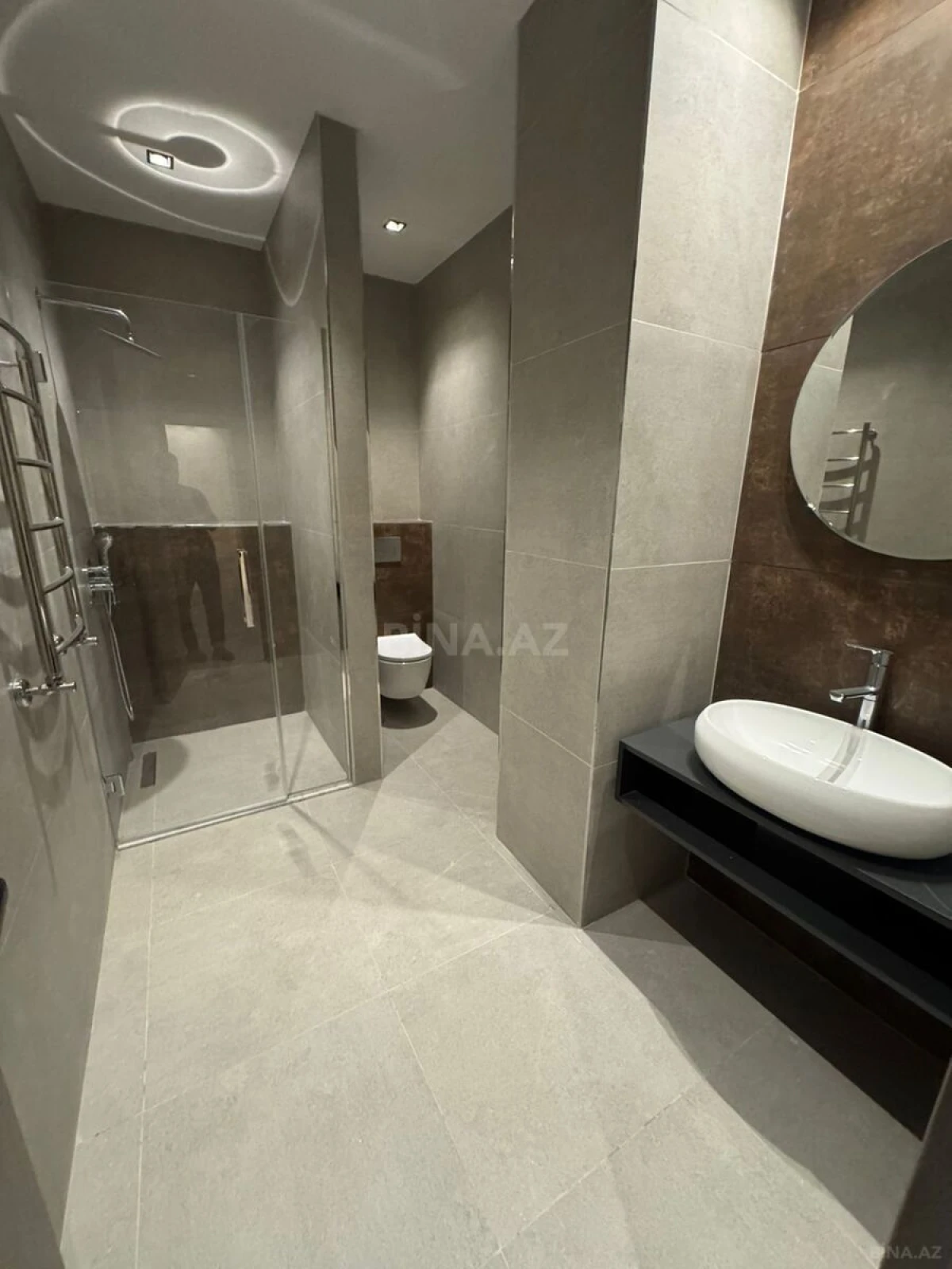 Kirayə verilir 3 otaqlı mənzil 160 m²