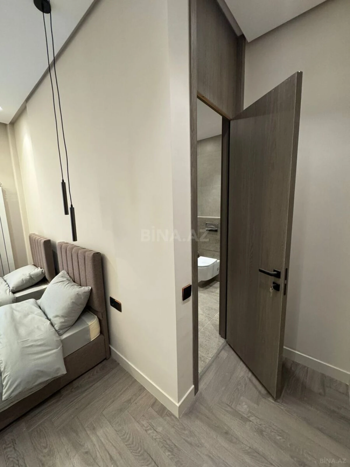 Kirayə verilir 3 otaqlı mənzil 160 m²