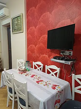 Kirayə verilir 3 otaqlı mənzil 160 m²