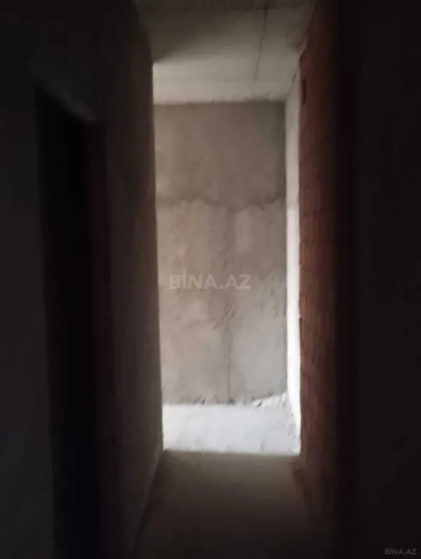 Satılır 2 otaqlı mənzil 67 m²