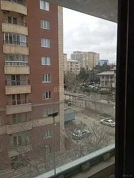 Satılır 2 otaqlı mənzil 67 m²