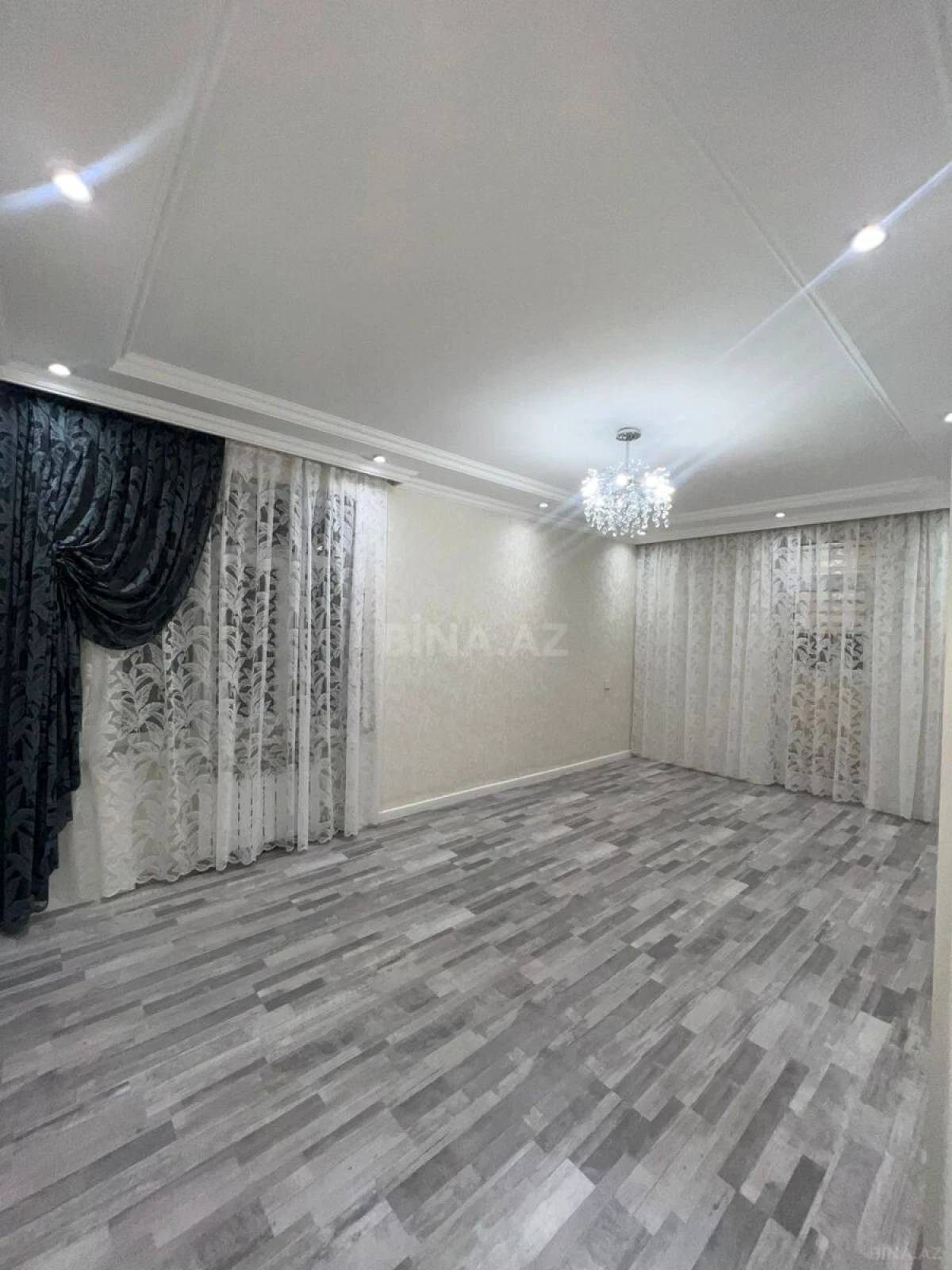 Satılır 3 otaqlı mənzil 65 m²