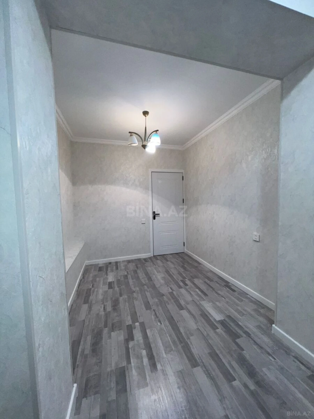 Satılır 3 otaqlı mənzil 65 m²
